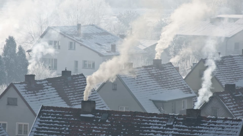 Leckde na venkově je čistota ovzduší v zimě stejná nebo i horší než v průmyslových oblastech...